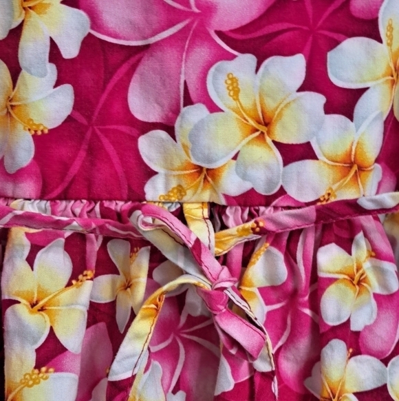 Girl's Pacific Legend Hibiscus  Plumeria Hawaiian Bungee Dress    Size 7/8 - Picture 4 of 5